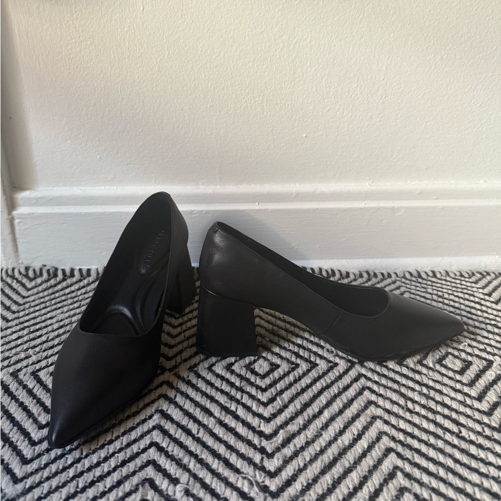 Aerosoles Ivory Block Heel Pump